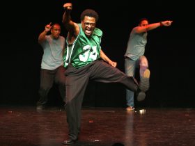 Platanos and Collard Greens