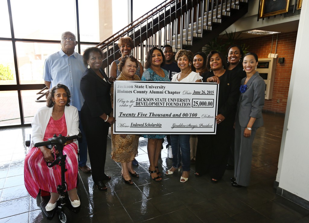 Jackson State University staff expresses gratitude to the Holmes County alumni chapter for its scholarship contribution. (Photo by Charles A. Smith/JSU)