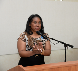 Acknowledging the milestone anniversary celebration, Yolanda Owens, president of JSU’s National Alumni Association, congratulates the Class of 1965 on its accomplishments. (Photo by Charles A. Smith/JSU)