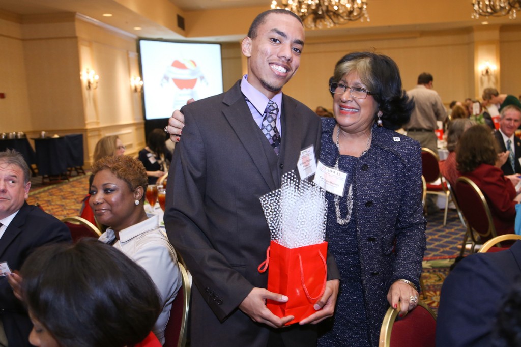 JSU President Carolyn W. Meyers congratulates junior chemistry student Anthony Keyes. During the state’s Higher Education Appreciation Day – Working for Excellence (HEADWAE) ceremony, Keyes was among dozens of students representing universities and colleges who were praised for outstanding performances. (Photo by Charles A. Smith/JSU)