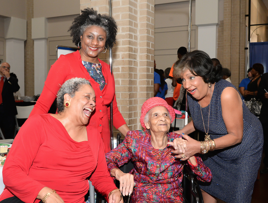 Dr. Donna Antoine-LaVigne, bottom left, principal investigator for the Jackson Heart Study Community Outreach Center and Jackson State University President Carolyn W. Meyers with members of the JHS community (Photo by Charles A. Smith/JSU)