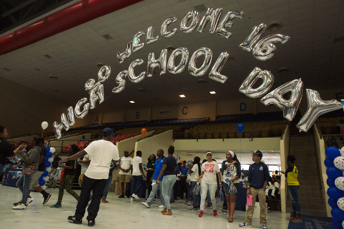 Students begin assembling inside the Athletics and Assembly Center recently during the 2016 High School Day. The event included student leaders and organizations such as the Blue Ambassadors, MADDRAMA, Greek organizations. Photo by Justin Hardiman/JSU.