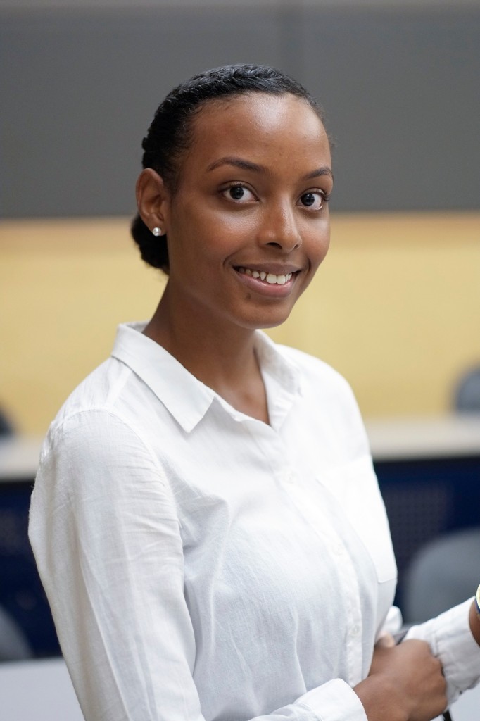 Sophomore Kaylani Essue made plans to apply to the MLEF program after hearing Smith speak. (Photo by Charles A. Smith/JSU)