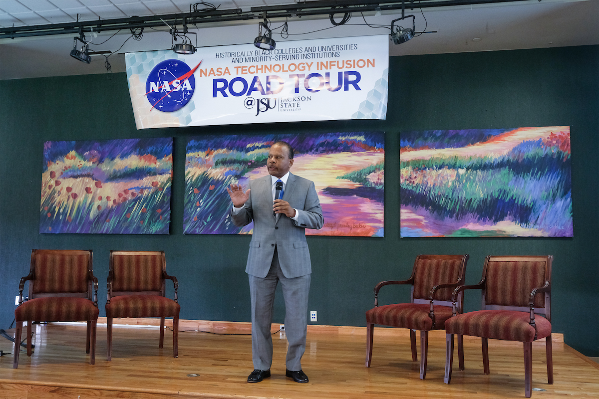 JSU alum Malcolm Jackson of Washington, D.C., is vice president of Strategic Accounts Phase One Consulting Group. He was Tuesday’s keynote speaker at the NASA Technology Infusion Road Tour and advised participants to learn how to navigate federal contracts while delivering their best products and services. The event was hosted by JSU’s College of Business; College of Science, Engineering and Technology (CSET), Information Technology; and Research and Sponsored Programs. (Photo by Charles A. Smith/JSU)