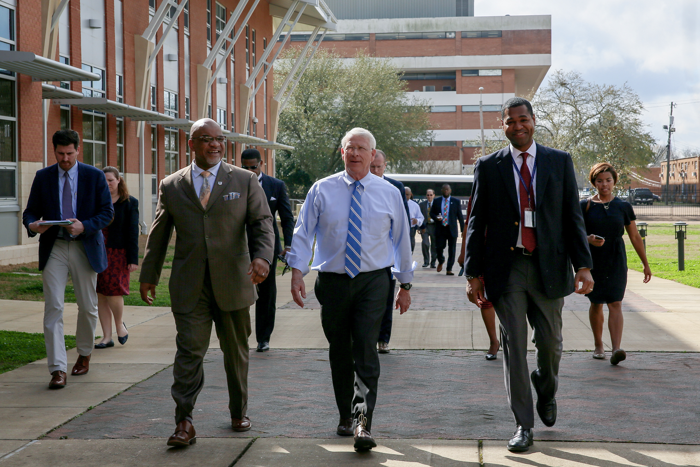 Wicker joined Bynum for a tour of the College of Science, Engineering and Technology (CSET). They are accompanied by Dr. Wilbur Walters Jr., interim dean of CSET. (Photo by Aron Smith/JSU)