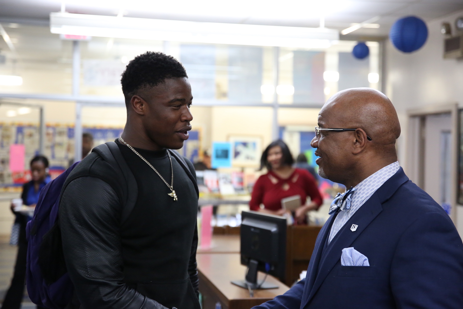 Bynum answers questions about JSU from a Greenville high school senior. (Photo by Spencer L. McClenty/JSU)
