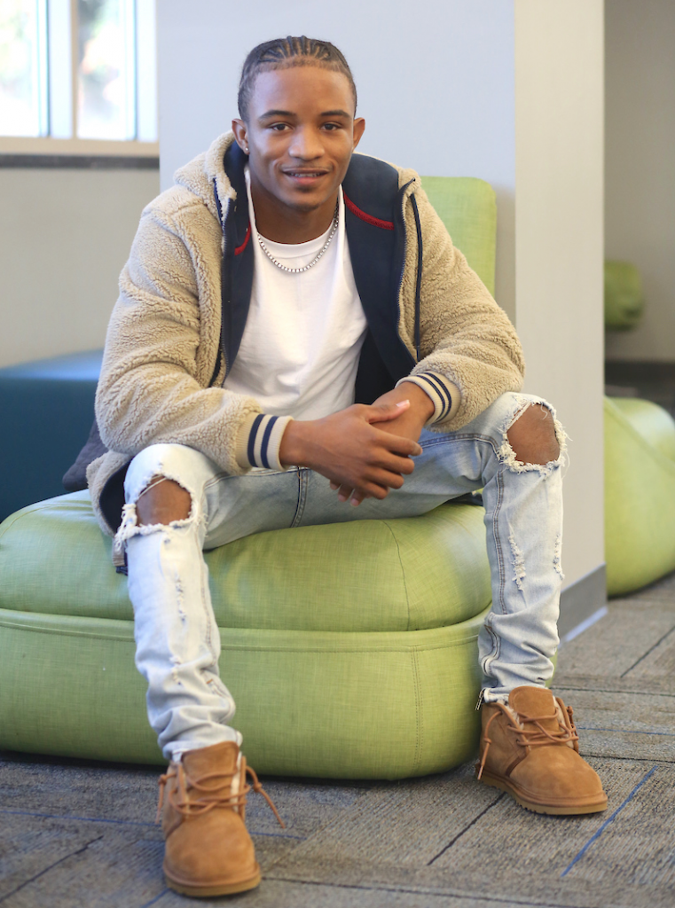Lobaki’s Williams hopes the entire campus will embrace the technology. “I learned from virtual reality what I never learned in school – like about the heart and different body parts.” (Photo by Aron Smith/JSU)