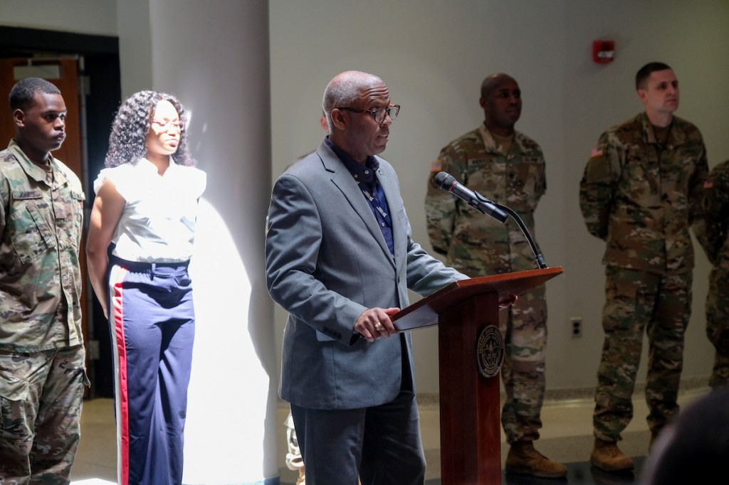 JSU’s associate vice president of Enrollment Management Warren B. Johnson commended Mississippi National Guard for its distinguished contributions in various campaigns. Among those include Operation Desert Shield/Desert Storm, Persian Gulf Crisis, Saudi Arabia and Operation Iraqi Freedom. (Photo by Charles A. Smith/JSU)