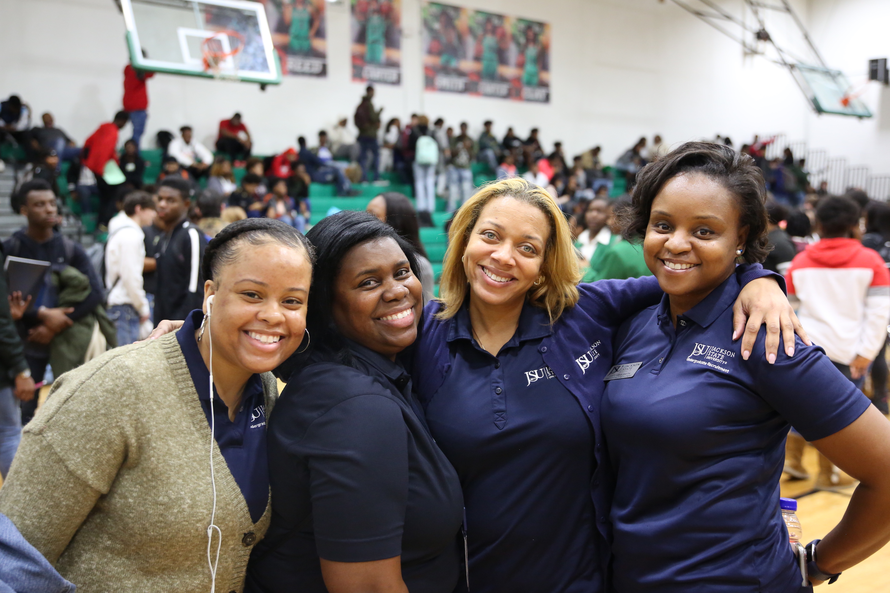 JSU undergraduate recruiters pull out all the stops for the Presidential Tour. (Photo by Spencer L. McClenty)
