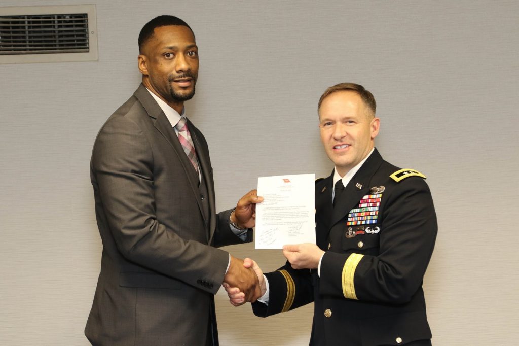 Among his honors, Thomas has received the ERDC Program Development Achievement Award, and he is also the winner of the Commander’s Award for Civilian Service and the ERDC Award for Outstanding Team Effort.