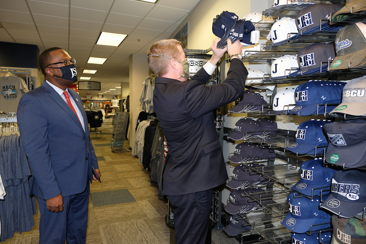 Throughout the day, military and civilian leaders helped bring awareness about the importance of collaboration and diversity in the U.S. Army. (Photos by Charles A. Smith/JSU University Communications)