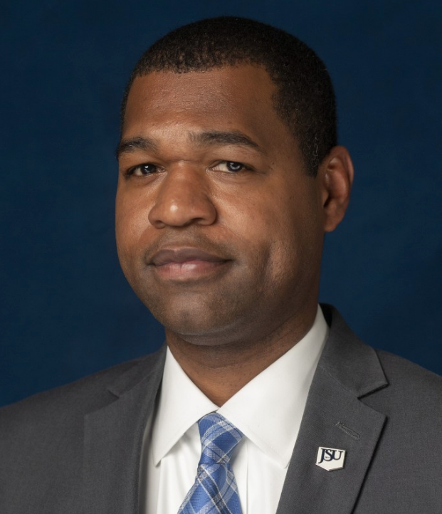 "I believe like many other colleagues that VR is here to stay, owing to the enormous capabilities in creating an interactive, innovative and collaborative academic and industrial culture," said Dr. Wilbur Walters, dean of the College of Science, Engineering and Technology. (Photo by Charles A. Smith/JSU)