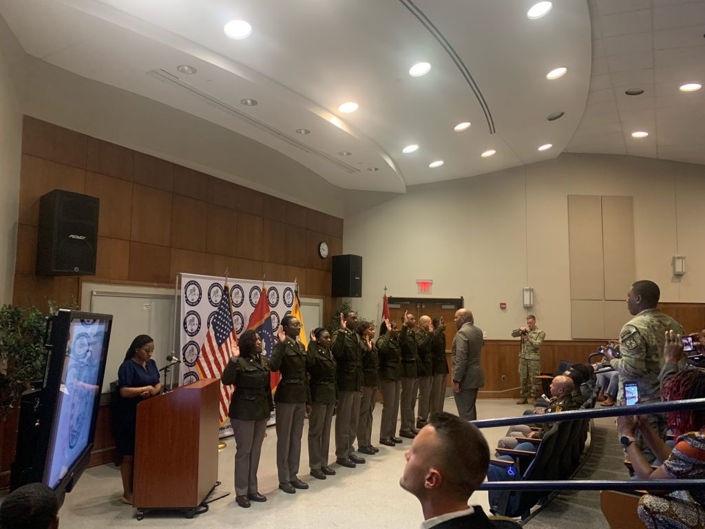 The 2022 JSU Army ROTC Tiger Battalion receiving the oath for Commissioned Officers from former Lieutenant General Lesile C. Smith.